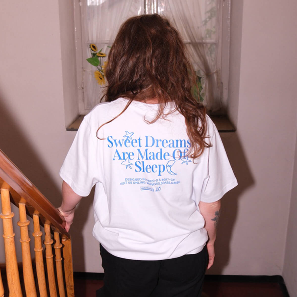 "Sweet Dreams are made of sleep" T-Shirt (oversized) – Viel Spass Studio